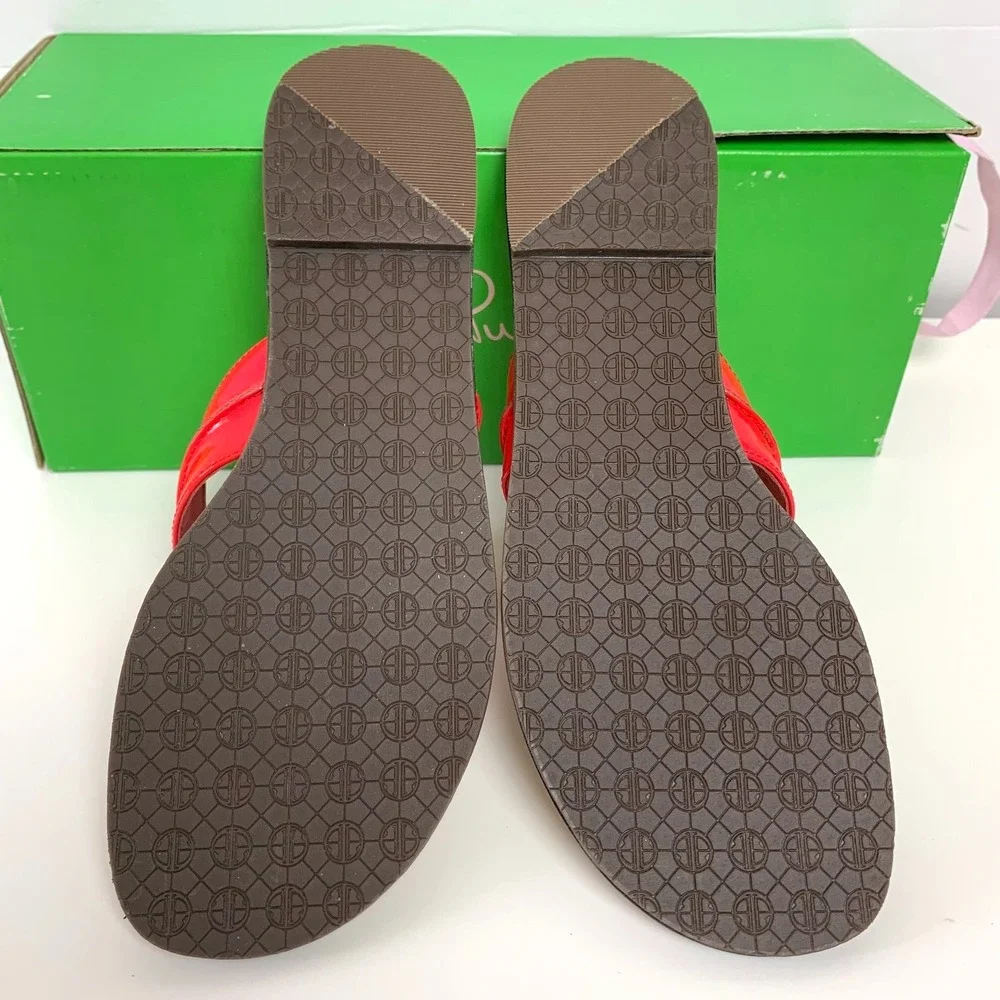 New Lilly Pulitzer McKim Saffiano Leather Thong Sandals 6.5 Daiquiri Pink Coral